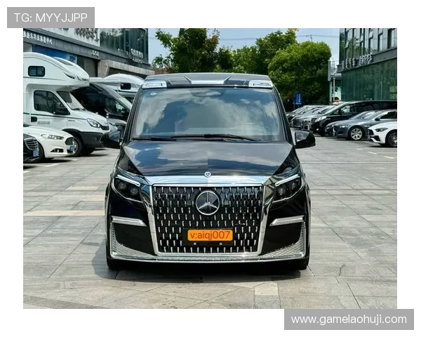 奔驰豪华车最新款式全面解析，带你领略奔驰的极致驾驶体验